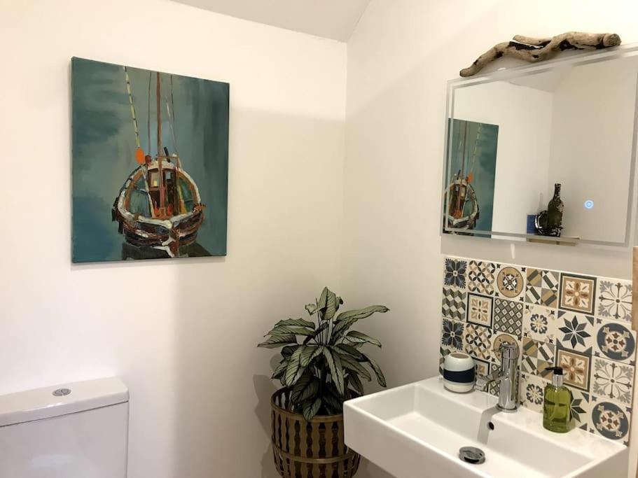 Hotel The Beach Hut Orbost Esterno foto